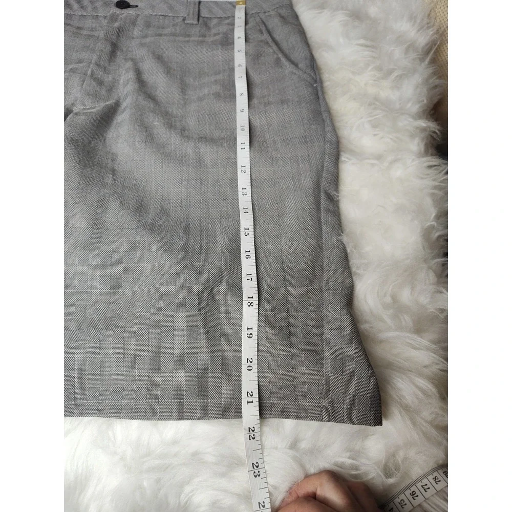 Travis Mathew Golf Shorts Men 36 Grey Textured Performance Flat Front 5‎ Pocket